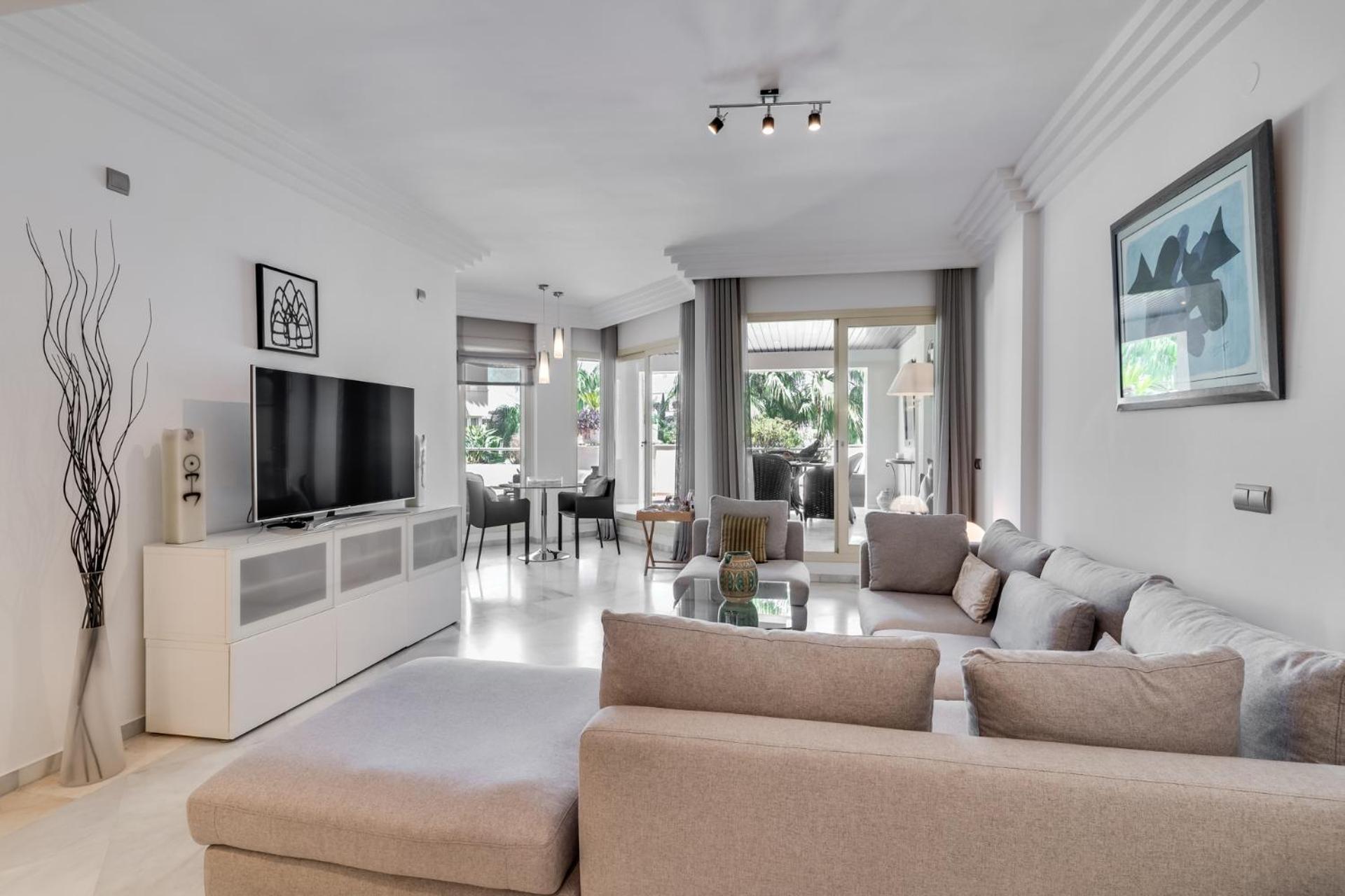 Molo Residences Boutique Apartments & Spa Marbella Exterior photo