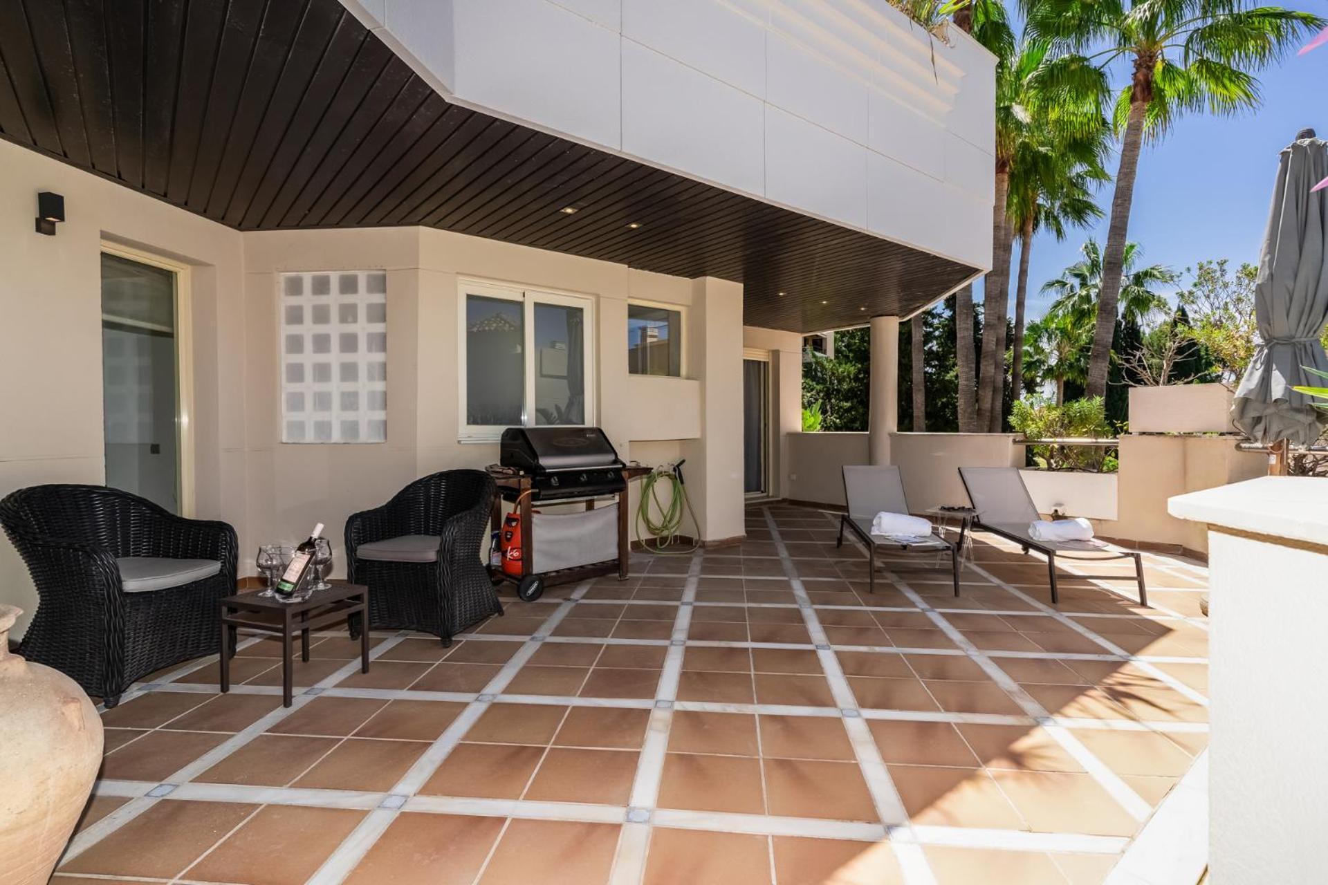 Molo Residences Boutique Apartments & Spa Marbella Exterior photo