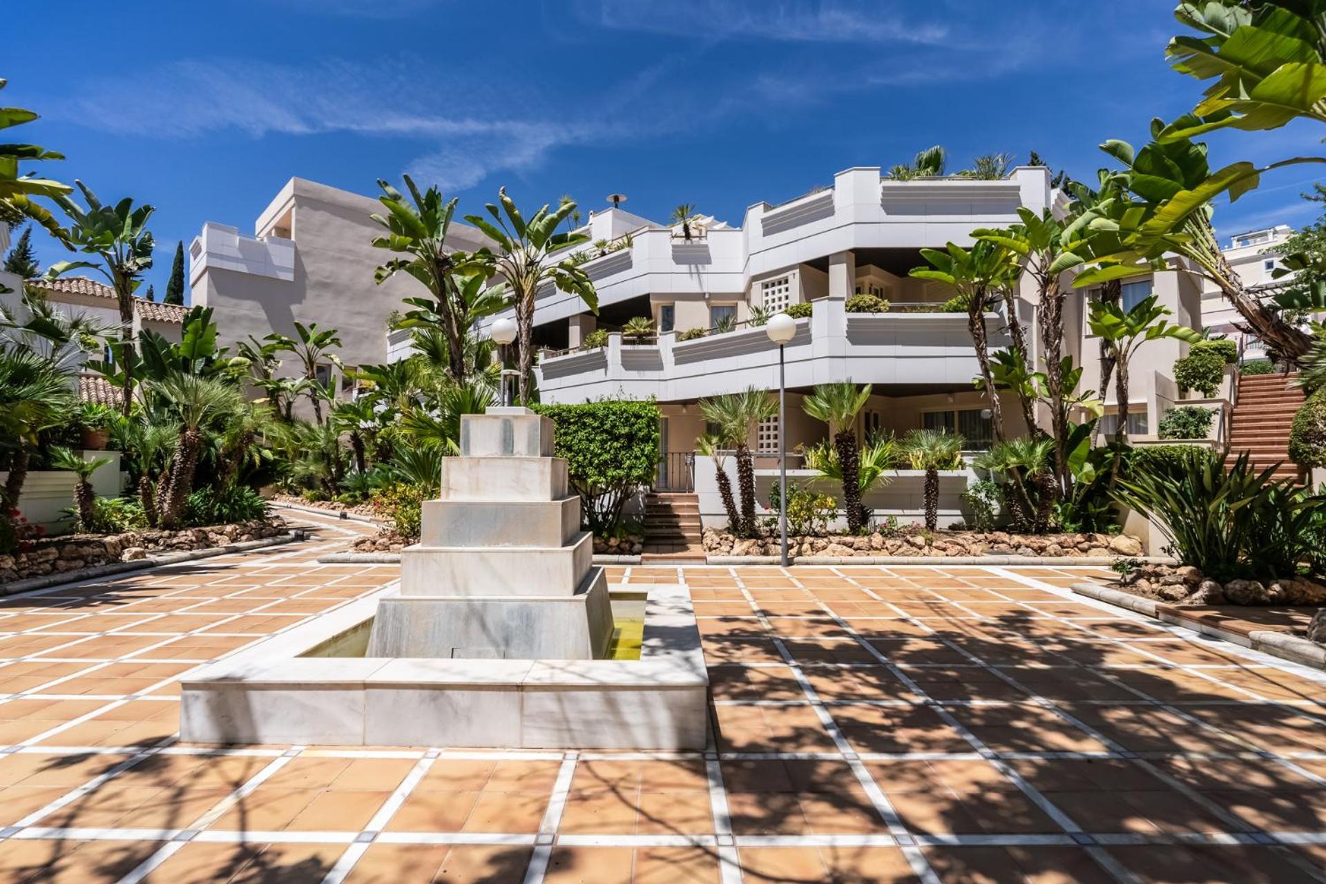 Molo Residences Boutique Apartments & Spa Marbella Exterior photo