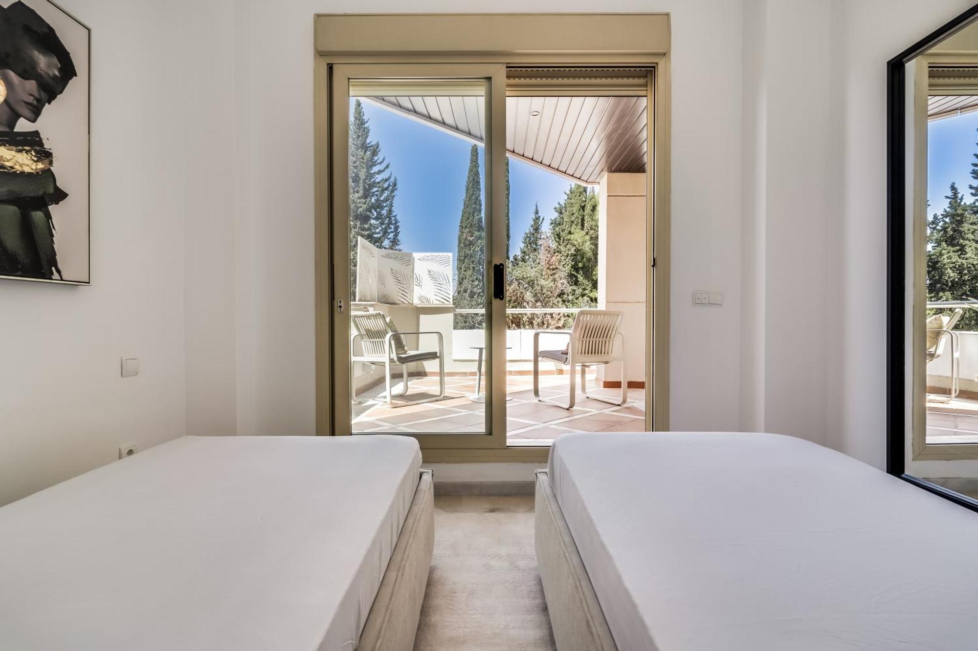 Molo Residences Boutique Apartments & Spa Marbella Exterior photo