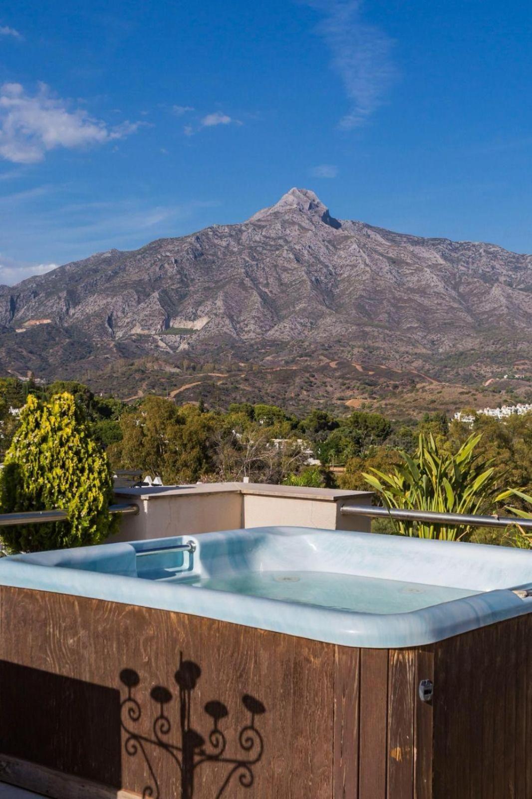 Molo Residences Boutique Apartments & Spa Marbella Exterior photo